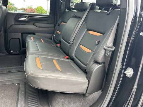 Used 2024 GMC Sierra 2500 AT4 w/ AT4 Premium Plus Package AWD/4WD image 21