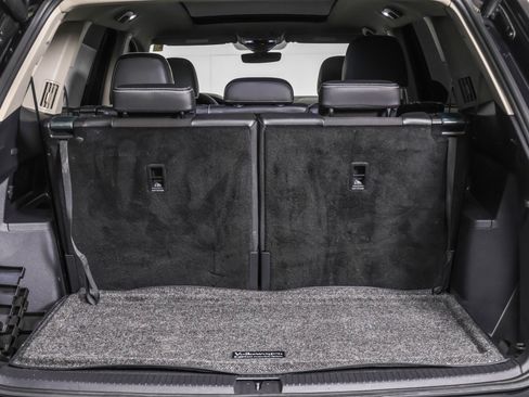 Used 2024 Volkswagen Atlas SEL Premium R-Line image 44