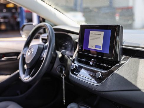 Certified 2024 Toyota Corolla LE FWD image 20