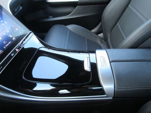 Used 2022 Mercedes-Benz C 300 Sedan image 44
