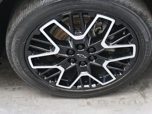 Used 2024 Chevrolet Blazer RS w/ Enhanced Convenience Package image 30