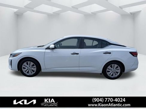 Used 2024 Nissan Sentra S FWD image 6