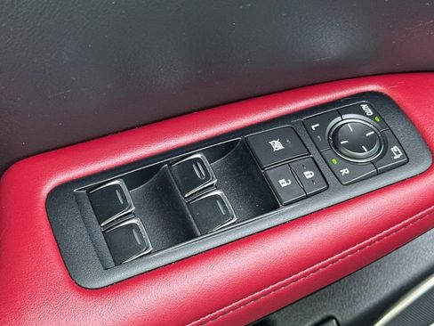 Used 2016 Lexus RX 450h AWD image 11