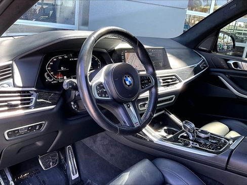 Used 2022 BMW X7 M50i AWD/4WD image 14