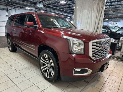 Certified 2018 GMC Yukon XL Denali w/ Denali Ultimate Package image 11