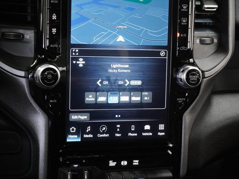 Used 2024 RAM 3500 Tradesman image 25