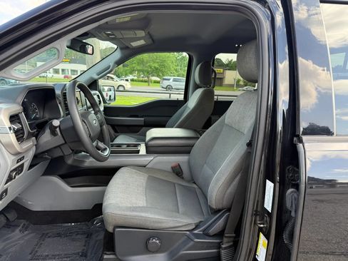 Used 2021 Ford F150 XLT w/ Trailer Tow Package AWD/4WD image 15