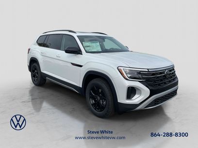 New 2026 Volkswagen Atlas Peak Edition
