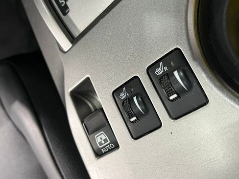 Used 2013 Toyota 4Runner Limited image 41