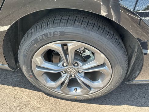 Used 2024 Honda Accord EX image 5
