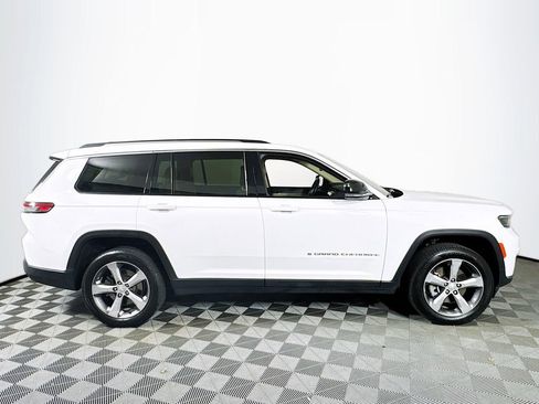 Used 2021 Jeep Grand Cherokee L Limited AWD/4WD image 8