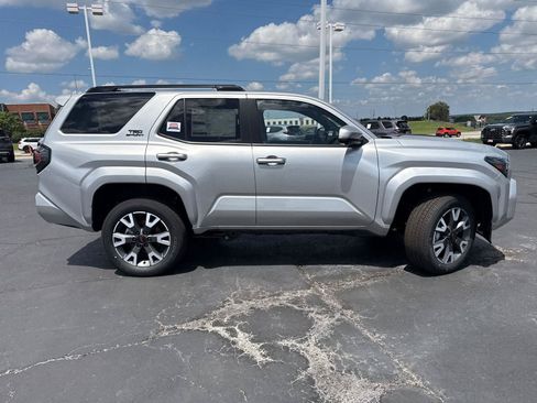 Used 2026 Toyota 4Runner TRD Sport Premium AWD/4WD image 10
