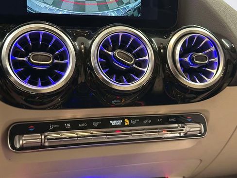 Certified 2022 Mercedes-Benz GLA 250 GLA 250 image 23