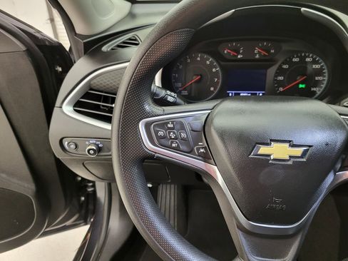 Used 2023 Chevrolet Malibu LT image 7