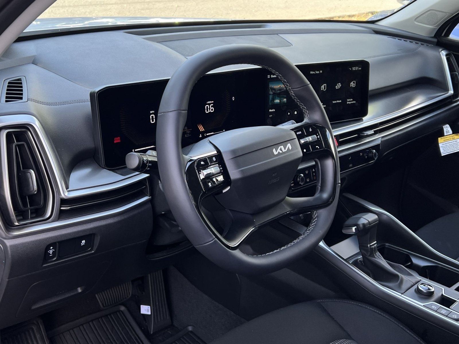 New 2026 Kia Sorento LX FWD image 21