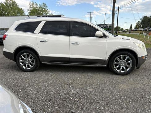 Used 2011 Buick Enclave CXL AWD/4WD image 5
