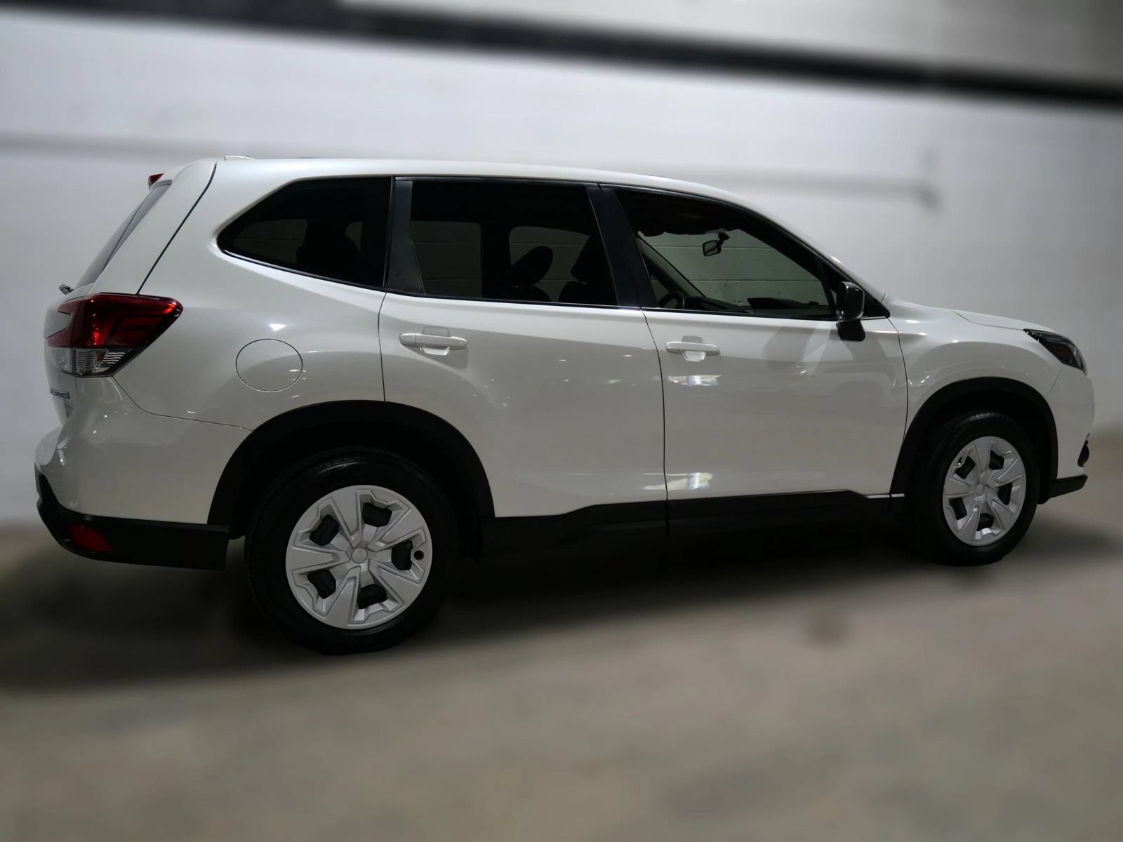 Used 2022 Subaru Forester AWD/4WD image 6