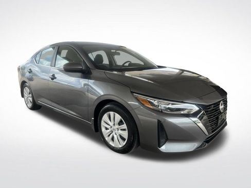 Certified 2025 Nissan Sentra S FWD image 3