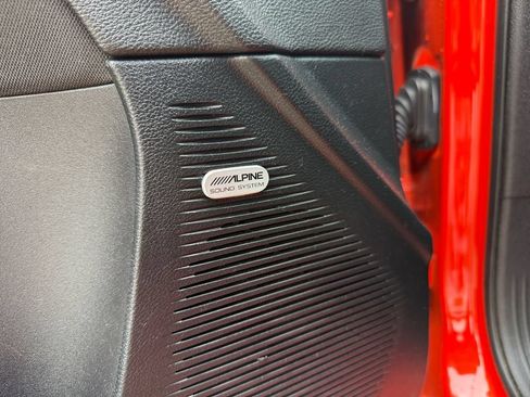 Used 2022 Dodge Challenger R/T Scat Pack RWD image 15