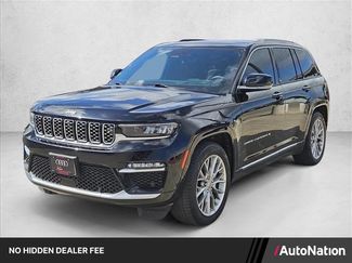 Used 2023 Jeep Grand Cherokee Summit w/ Adv Protech Group IV AWD/4WD video 1