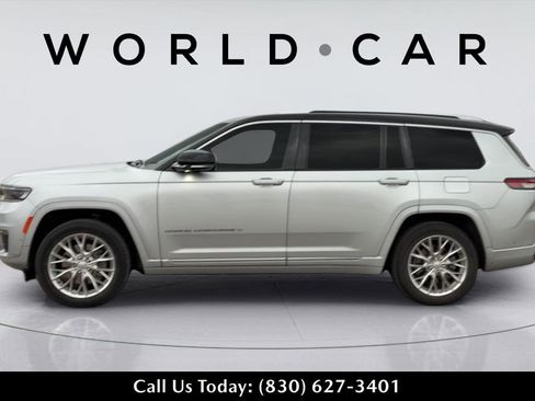 Used 2021 Jeep Grand Cherokee L Summit w/ Luxury Tech Group V image 5