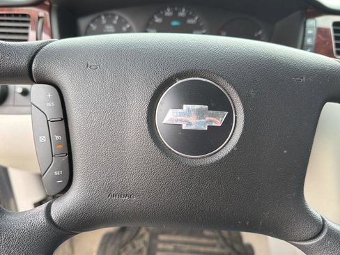 Used 2008 Chevrolet Impala LS image 14