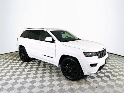 Used 2018 Jeep Grand Cherokee Altitude
