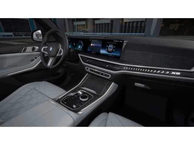 Used 2026 BMW X5 xDrive50e w/ M Sport Package AWD/4WD image 14