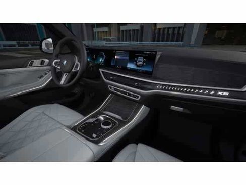 New 2026 BMW X5 xDrive50e w/ M Sport Package AWD/4WD image 14