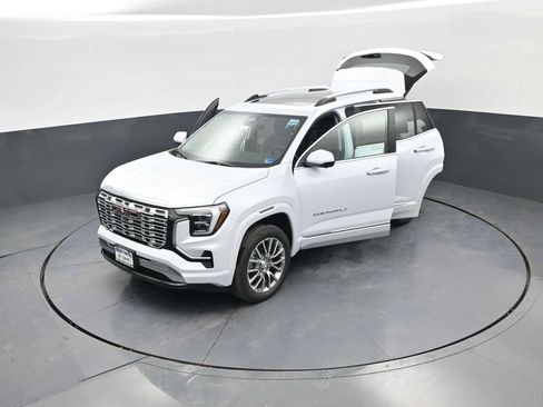 New 2026 GMC Terrain Denali AWD/4WD image 41