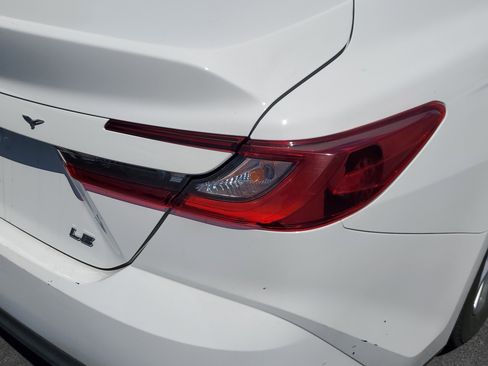 Used 2025 Toyota Camry LE FWD image 8