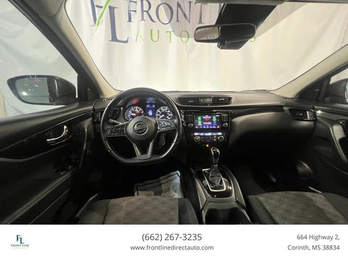Used 2019 Nissan Rogue Sport SV w/ Technology Package FWD image 13