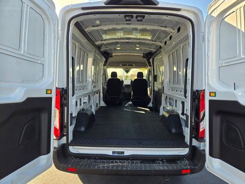 New 2026 Ford Transit 250 148 Medium Roof RWD image 11