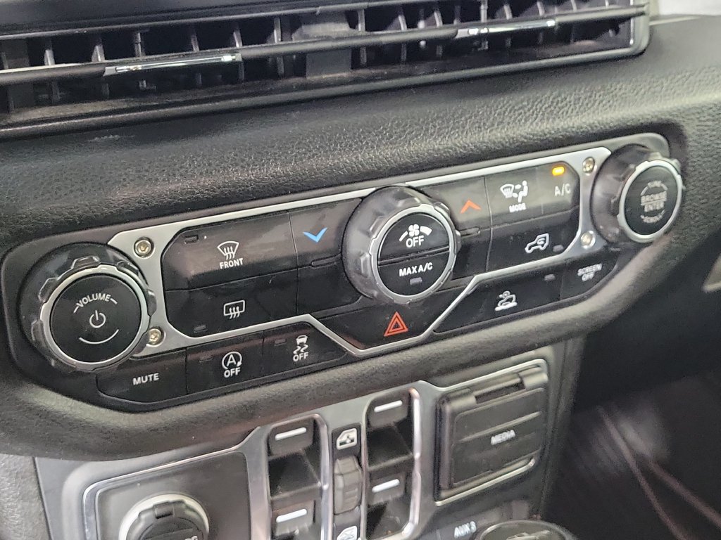 Used 2024 Jeep Gladiator Sport AWD/4WD image 20