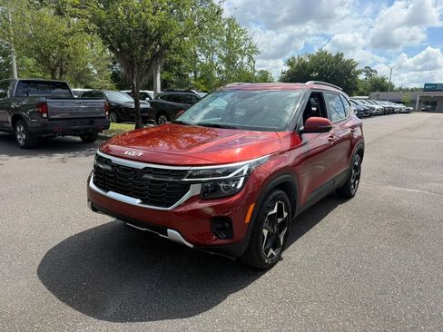 Used 2025 Kia Seltos S FWD image 1