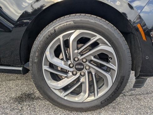 Used 2025 Lincoln Navigator Reserve AWD/4WD image 11