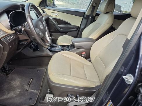 Used 2018 Hyundai Santa Fe Sport w/ 2.4L Tech Package 04 FWD image 9