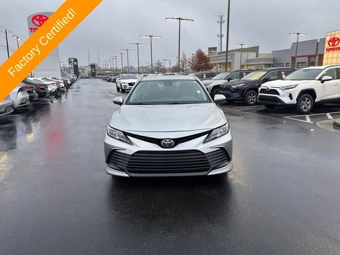 Used 2023 Toyota Camry LE image 8