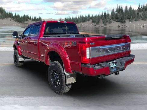 Used 2018 Ford F350 Platinum w/ FX4 4x4 Off Road Package image 7