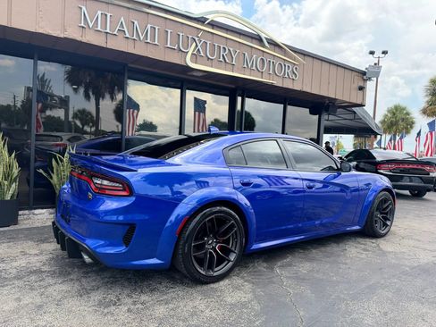 Used 2020 Dodge Charger R/T w/ Blacktop Package RWD image 14