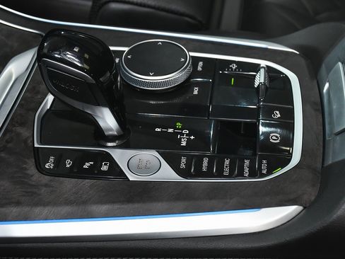 Used 2023 BMW X5 xDrive45e w/ M Sport Package image 52