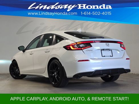 Used 2025 Honda Civic Sport image 4