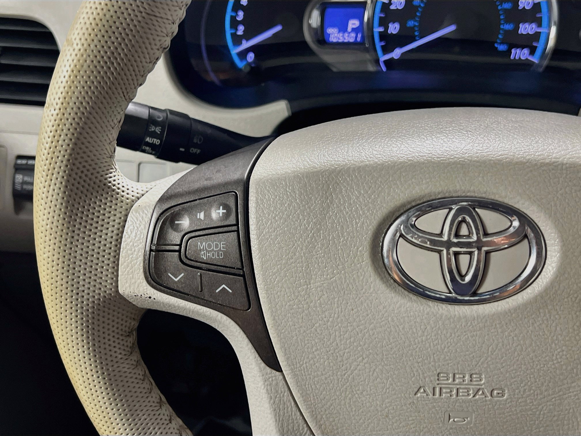 Used 2013 Toyota Sienna XLE w/ Entertainment Pkg AWD/4WD image 19