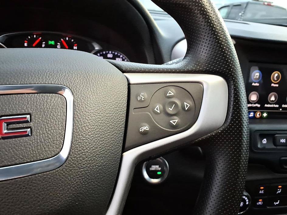 Used 2023 GMC Terrain SLE FWD image 31