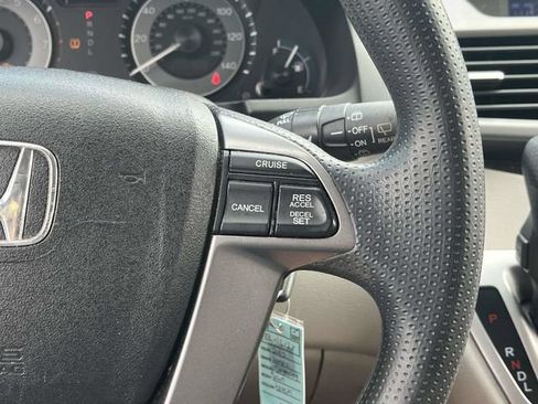 Used 2013 Honda Odyssey EX image 26