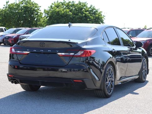 Used 2026 Toyota Camry SE FWD image 9