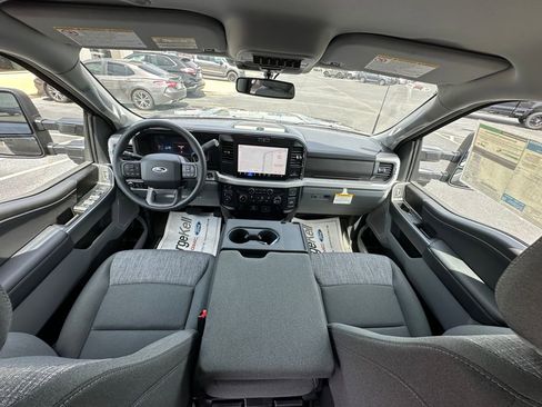 New 2026 Ford F350 XLT w/ XLT Premium Package image 5