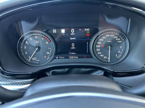 Used 2025 Cadillac XT5 Sportv w/ Technology Package AWD/4WD image 26