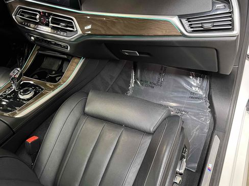 Used 2019 BMW X5 xDrive50i w/ M Sport Package AWD/4WD image 66