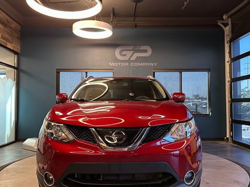 Used 2019 Nissan Rogue Sport SL image 8